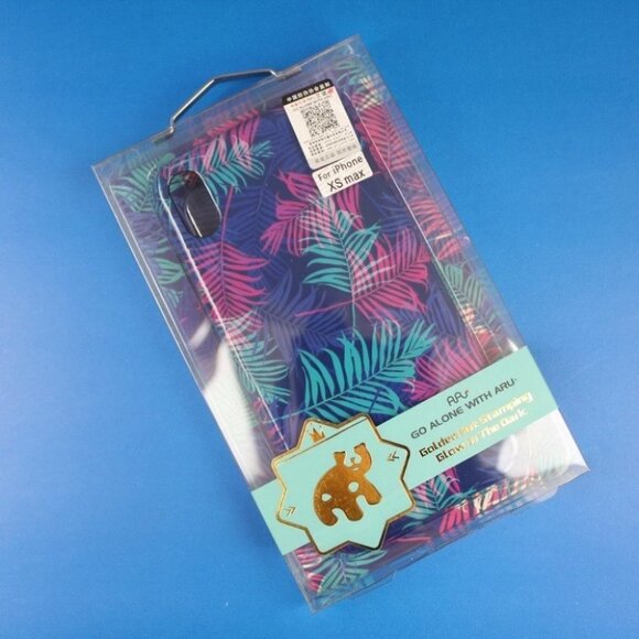 NEW iPhone XS Max leaf case - Picture 8 of 10